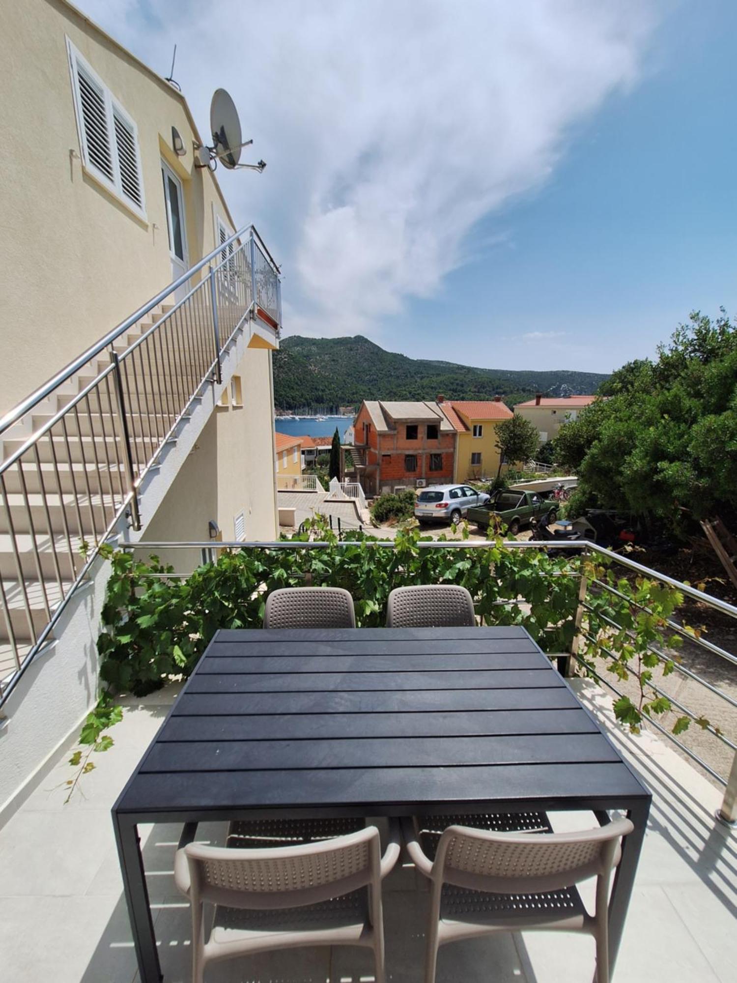 Apartments Sisevic - Comfort Apartments With Balconies And Sea View Слано Экстерьер фото